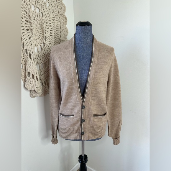Vintage 1970s Alpaca Blend Tan Button Front Preppy Cardigan Sweater Medium - Picture 1 of 4